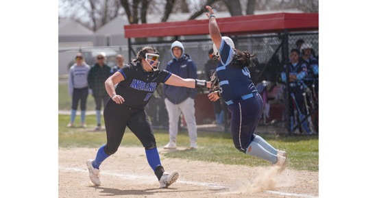 MCC Softball goes 2-2 in Otero weekend series